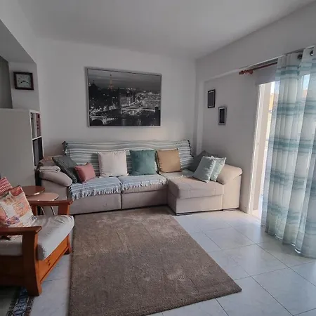 Апартаменты Vivienda Leo-jes Лос-Льянос-де-Аридане