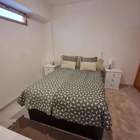 Vivienda Leo-jes *